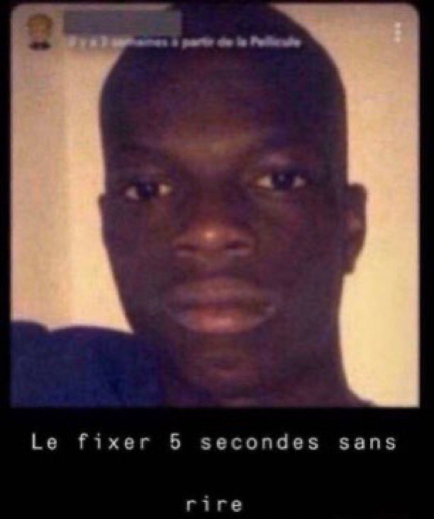 Le fixer 5 secondes sans rire