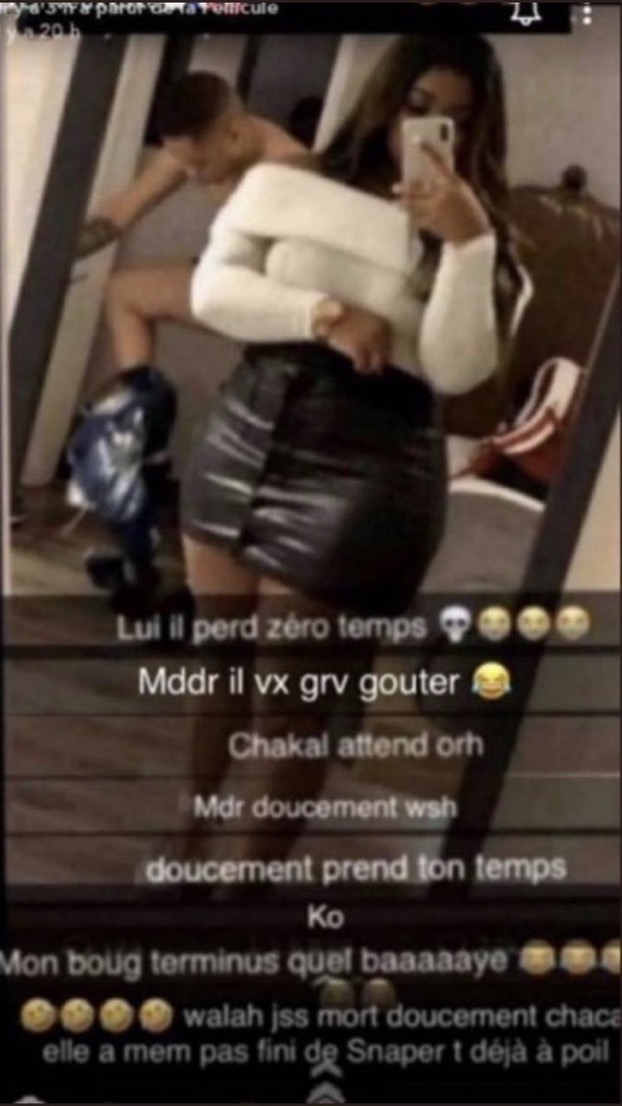Elle a meme pas fini de snaper t'es deja a poil il perd zero temps chakal attend orh doucement prend ton temps