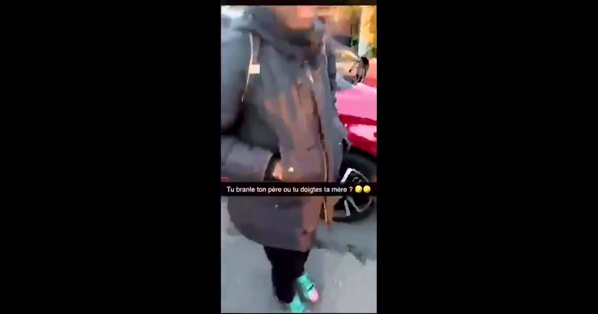 C'est quoi le dilemme ? Tu branles ton père ou tu doigtes ta mère ? c'est une dinguerie je me suicide, moi je doigte ma mère en vrai