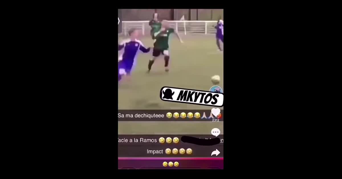Tacle à la ramos il l'a déchiqueté impact assassin
