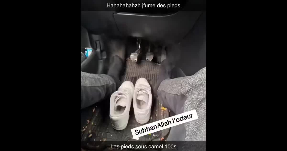 Jfume des pieds, les pieds sous camel 100s subhanAllah l'odeur
