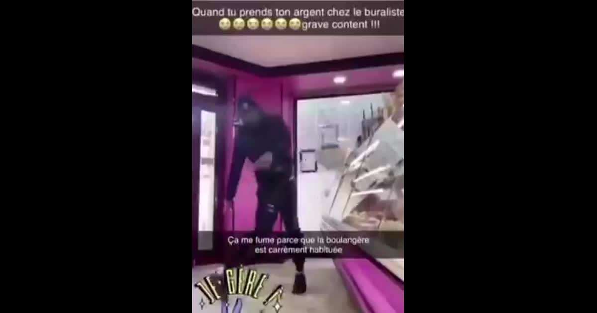Zepeck danse boulangerie et commande un croissant un ptit pain au chocolat